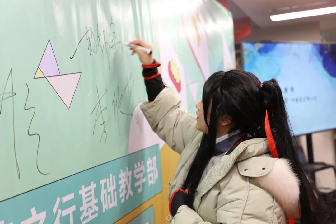 新年第一展，你打卡了嗎？江蘇畫室老師帶你來(lái)打卡！4